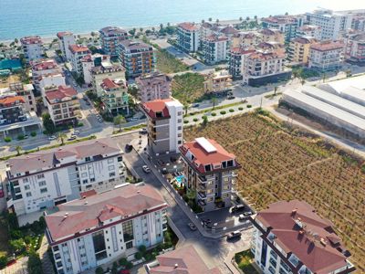 P2446 - Уютный жилой комплекс всего в 250 м от моря в районе Кестель, Аланья